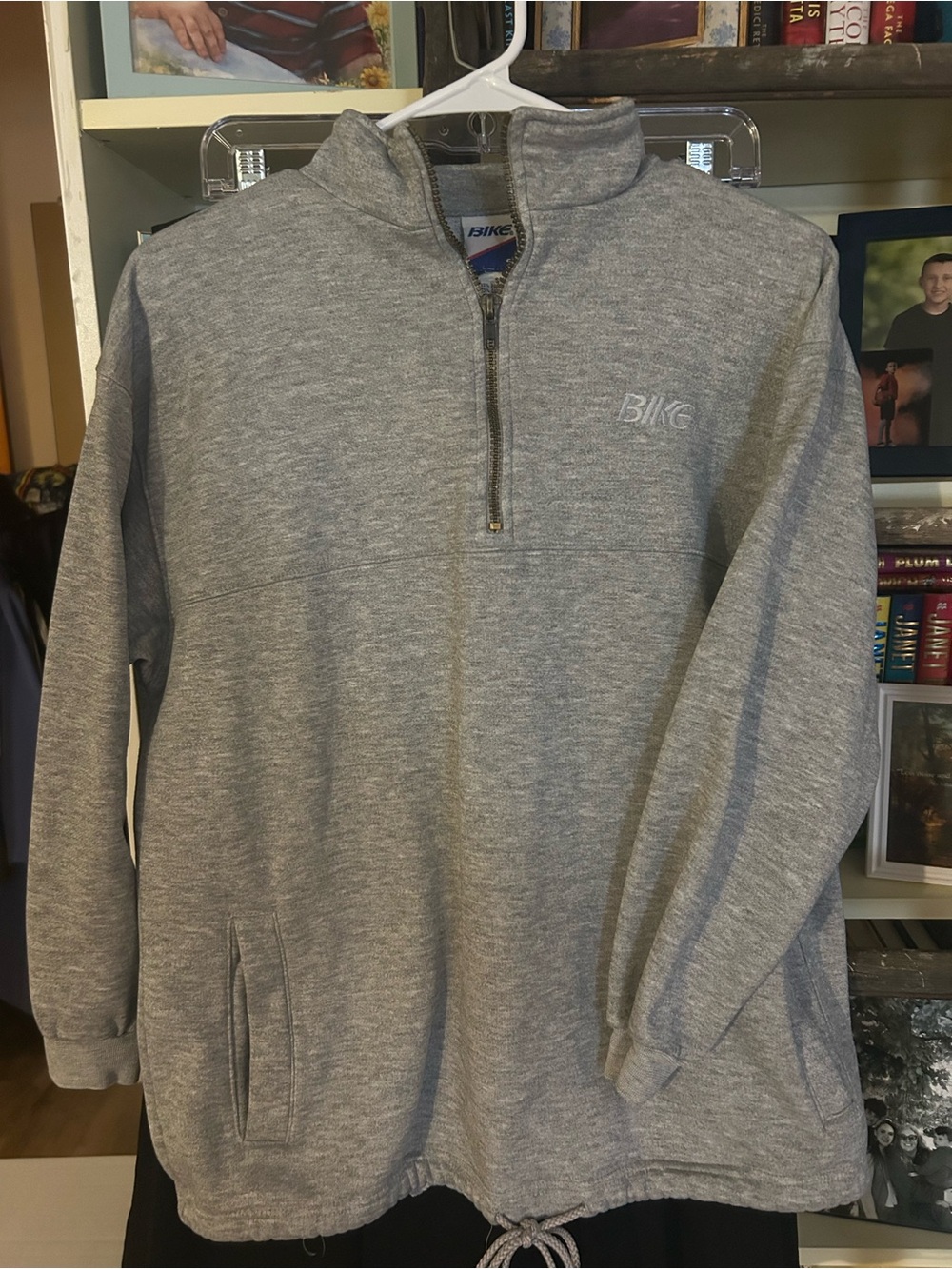 BIKE Women's Light Gray Quarter-Zip Pullover Jacket